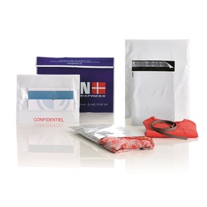 Futártasak 310x420 mm, GRS, 100 db, biztonsági, fehér/fekete