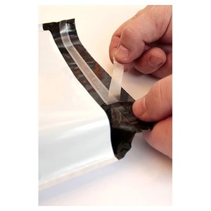 Futártasak 310x420 mm, GRS, 100 db, biztonsági, fehér/fekete