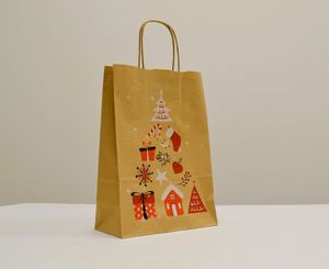 Sodrottfüles papírtáska 18x22 +8 cm, bordázott barna karácsonyi mintás