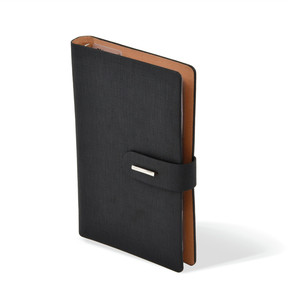 Kalendárium SATURNUS M432, műbőr, fehér lap, fekete