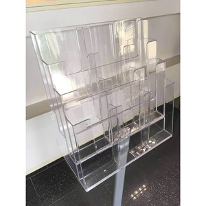 Szórólaptartó állvány 12 x 1/3 A4, 1230 mm alumínium szárú, 12 rekeszes