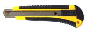 Sniccer 18 mm, SaKOTA BBA2236, fémvezető sínnel, gumis forgórészű
