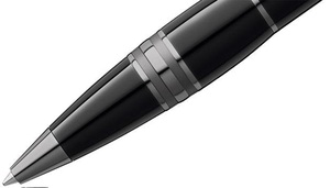 Golyóstoll Starwalker 105657 Montblanc Midnight Black Resin fekete
