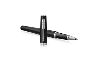 Rollertoll PARKER Meridian 2231406, matt fekete, ez&uuml;st klipsz
