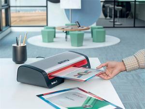 Lamin&aacute;l&oacute;g&eacute;p A4, GBC 250 Office 75-125 mikron