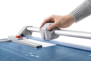 Papírvágógép A4, DAHLE 550, körkéses, vágási szélesség: 360 mm